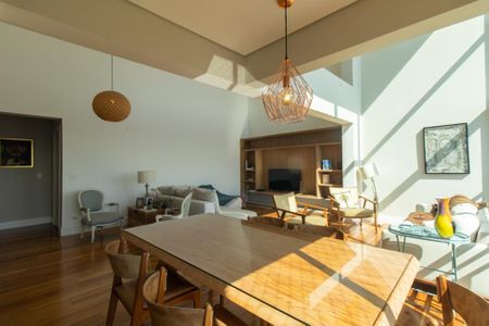 Apartamento para alugar com 189m², 4 quartos e 3 vagasSala