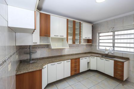 Casa à venda com 114m², 2 quartos e 2 vagasCozinha