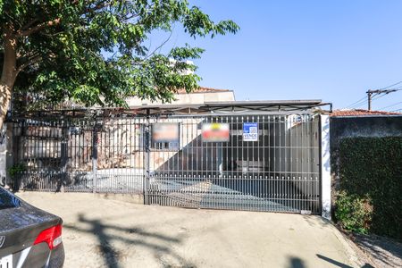 Casa à venda com 114m², 2 quartos e 2 vagasFachada