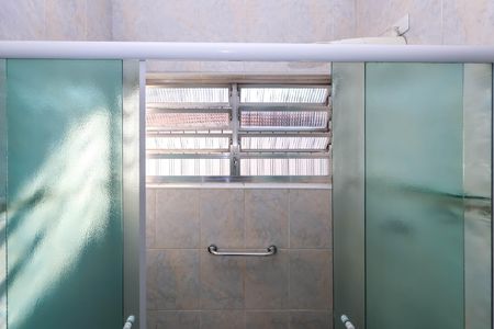 Casa à venda com 114m², 2 quartos e 2 vagasBanheiro da Suíte