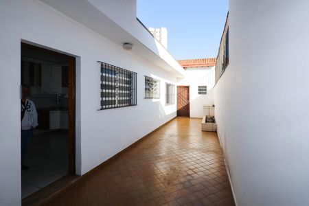 Casa à venda com 114m², 2 quartos e 2 vagasQuintal
