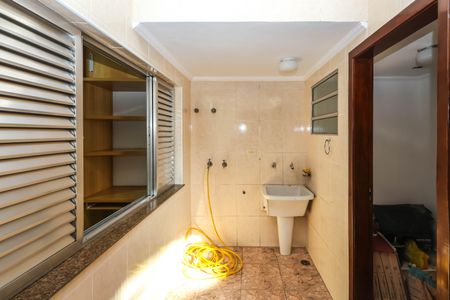 Casa à venda com 114m², 2 quartos e 2 vagasÁrea de Serviço