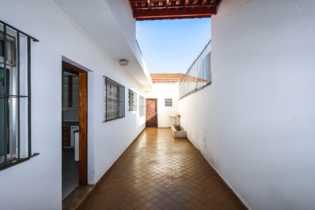Casa à venda com 114m², 2 quartos e 2 vagasQuintal