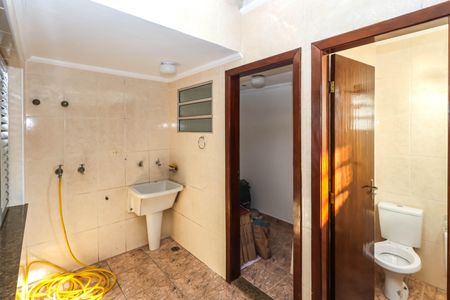 Casa à venda com 114m², 2 quartos e 2 vagasÁrea de Serviço