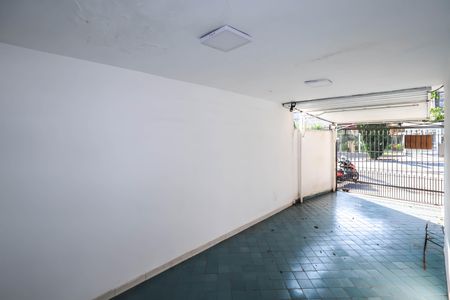 Casa à venda com 114m², 2 quartos e 2 vagasGaragem