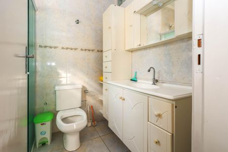 Casa à venda com 114m², 2 quartos e 2 vagasBanheiro da Suíte