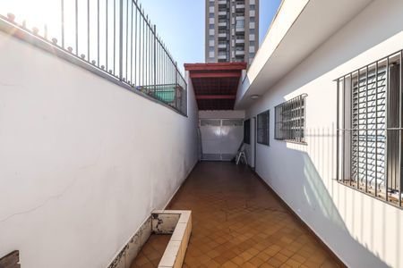 Casa à venda com 114m², 2 quartos e 2 vagasQuintal
