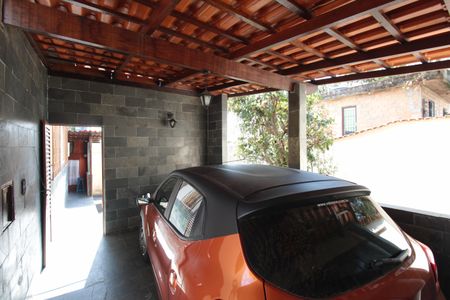 Casa à venda com 351m², 2 quartos e 1 vagaGaragem