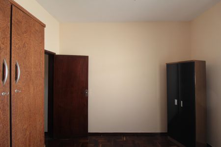 Casa à venda com 351m², 2 quartos e 1 vagaQuarto 1