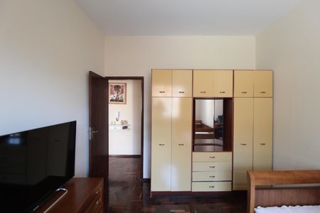 Casa à venda com 351m², 2 quartos e 1 vagaQuarto 2
