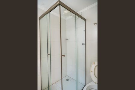 Casa à venda com 215m², 3 quartos e 2 vagas Casa à venda com 215m², 3 quartos e 2 vagasBanheiro 2