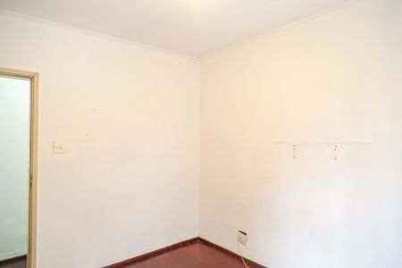 Casa à venda com 215m², 3 quartos e 2 vagas Casa à venda com 215m², 3 quartos e 2 vagasQuarto 3