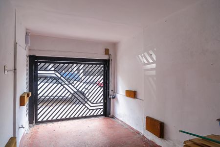 Casa à venda com 215m², 3 quartos e 2 vagas Casa à venda com 215m², 3 quartos e 2 vagasGaragem