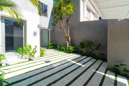 Casa à venda com 160m², 2 quartos e 2 vagasGaragem