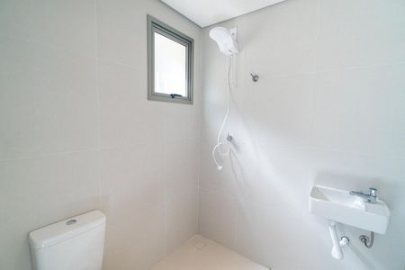 Casa à venda com 160m², 2 quartos e 2 vagasBanheiro de serviço