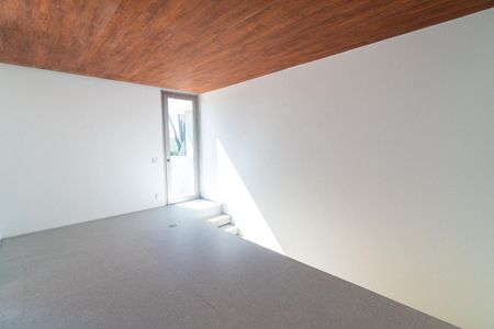 Sala de TV de casa à venda com 2 quartos, 160m² em Vila da Saúde, São Paulo