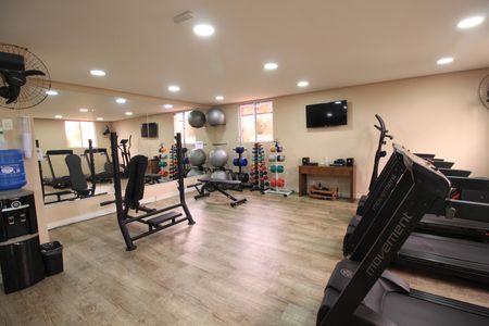 Apartamento à venda com 63m², 3 quartos e 1 vaga Apartamento à venda com 63m², 3 quartos e 1 vagaÁrea comum - Academia