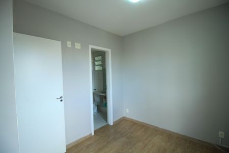 Apartamento à venda com 63m², 3 quartos e 1 vaga Apartamento à venda com 63m², 3 quartos e 1 vagaSuíte