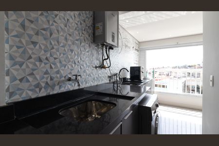 Apartamento à venda com 74m², 2 quartos e 2 vagas Apartamento à venda com 74m², 2 quartos e 2 vagasCozinha e Área de Serviço