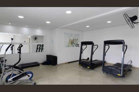 Apartamento à venda com 74m², 2 quartos e 2 vagas Apartamento à venda com 74m², 2 quartos e 2 vagasÁrea comum - Academia