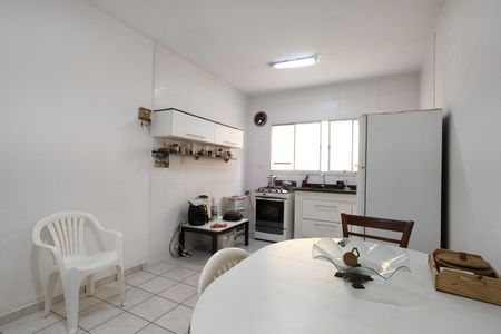 Casa de condomínio à venda com 900m², 5 quartos e 2 vagasCozinha