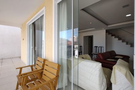 Casa de condomínio à venda com 900m², 5 quartos e 2 vagasVaranda