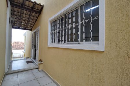 Casa de condomínio à venda com 900m², 5 quartos e 2 vagasCorredor