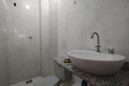 Casa de condomínio à venda com 900m², 5 quartos e 2 vagasBanheiro da Garagem