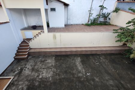 Casa de condomínio à venda com 900m², 5 quartos e 2 vagasQuintal