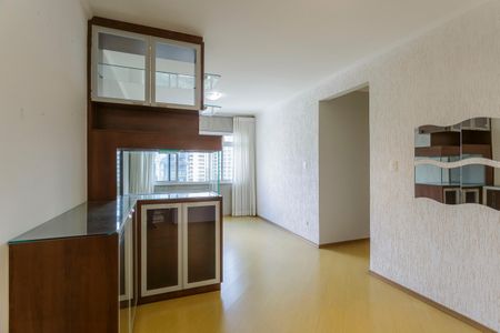 Sala de apartamento à venda com 2 quartos, 91m² em Vila Nova Conceição, São Paulo