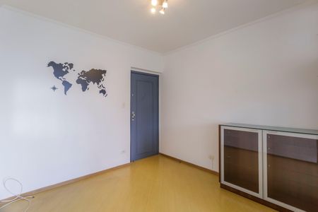 Apartamento à venda com 91m², 2 quartos e 1 vaga Apartamento à venda com 91m², 2 quartos e 1 vagaSala