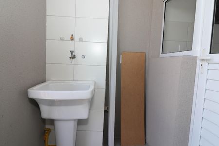 Apartamento para alugar com 42m², 2 quartos e 1 vagaÁrea de Serviço