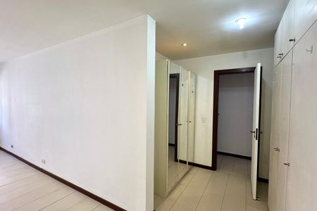 Apartamento para alugar com 290m², 4 quartos e 3 vagasSuíte 01
