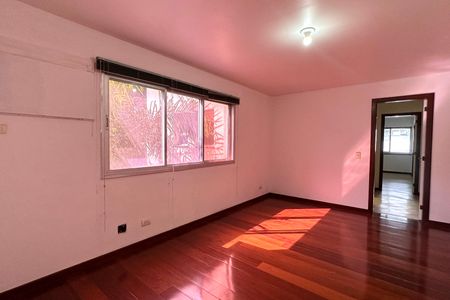 Apartamento para alugar com 290m², 4 quartos e 3 vagasHall Corredores