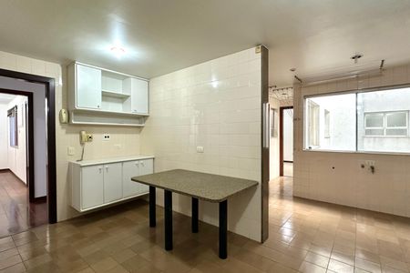 Apartamento para alugar com 290m², 4 quartos e 3 vagasCozinha