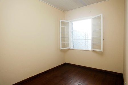 Quarto 2 de casa para alugar com 2 quartos, 117m² em São Geraldo, Porto Alegre