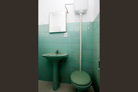 Casa para alugar com 117m², 2 quartos e 4 vagasBanheiro 1