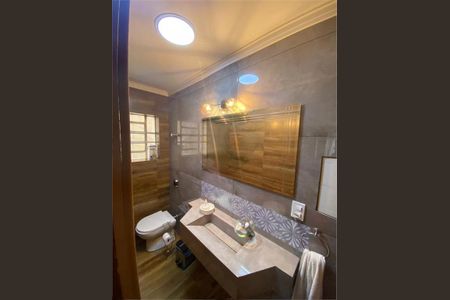 Casa à venda com 6 quartos, 231m² em Vila Alpina, Santo André