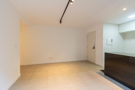 Apartamento à venda com 96m², 1 quarto e 2 vagasSala