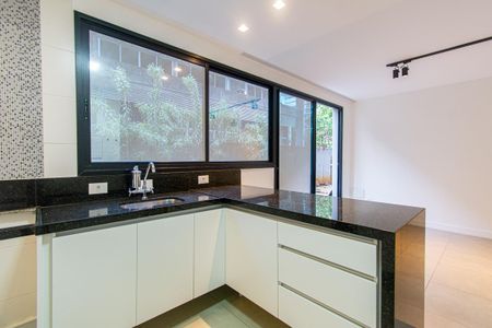 Apartamento à venda com 96m², 1 quarto e 2 vagasCozinha