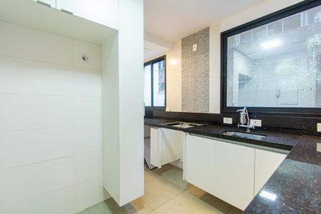 Apartamento à venda com 96m², 1 quarto e 2 vagasCozinha