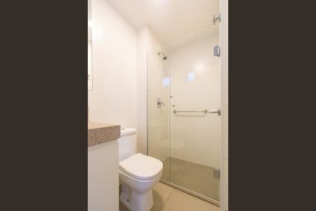 Apartamento à venda com 96m², 1 quarto e 2 vagasBanheiro da Suíte