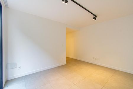 Apartamento à venda com 96m², 1 quarto e 2 vagasSala