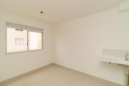 Apartamento para alugar com 33m², 2 quartos e sem vaga Apartamento para alugar com 33m², 2 quartos e sem vagaSala