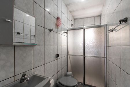 Casa à venda com 400m², 2 quartos e 3 vagasBanheiro