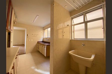 Apartamento à venda com 101m², 4 quartos e 1 vagaCozinha e Área de Serviço