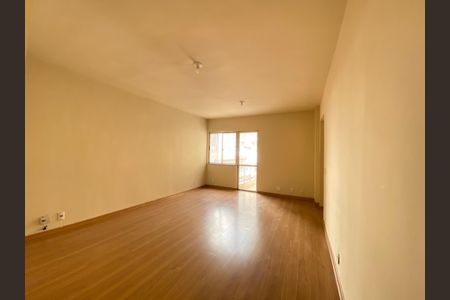 Apartamento à venda com 101m², 4 quartos e 1 vagaSala