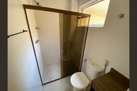 Apartamento à venda com 101m², 4 quartos e 1 vagaBanheiro do Quarto 2