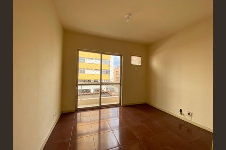 Apartamento à venda com 101m², 4 quartos e 1 vagaQuarto 2