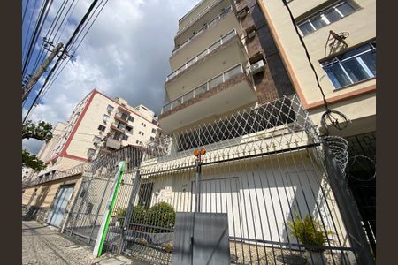 Apartamento à venda com 101m², 4 quartos e 1 vagaFachada